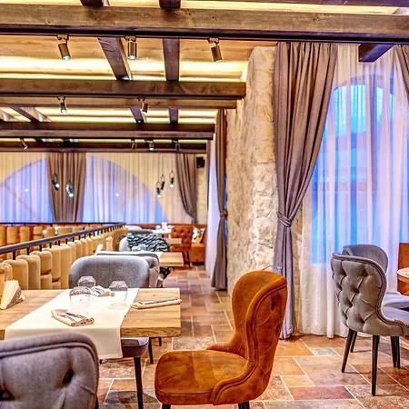 Kiparis Hotel Smolyan