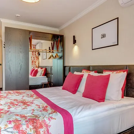 Kiparis Hotell 4*