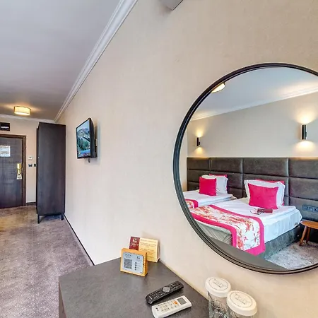 Kiparis Hotell 4*