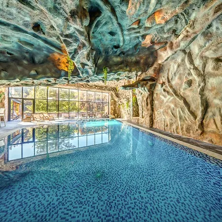 Ξενοδοχείο Kiparis