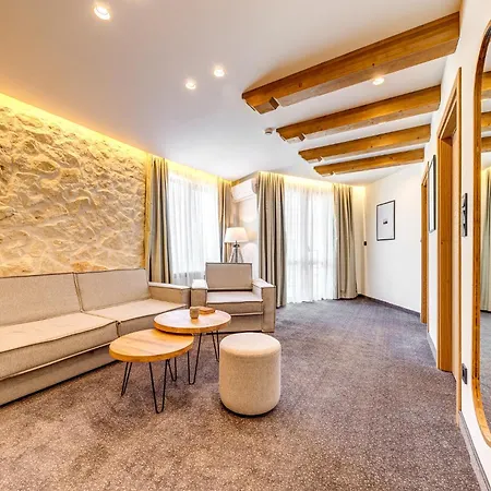 Kiparis Хотел Смолян