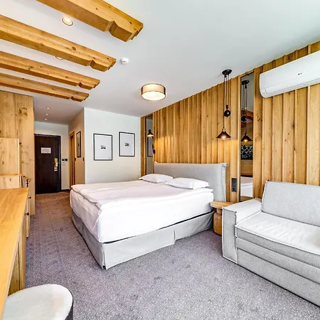 Kiparis 4* Σμόλιαν