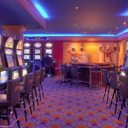 Хотел Kiparis Смолян